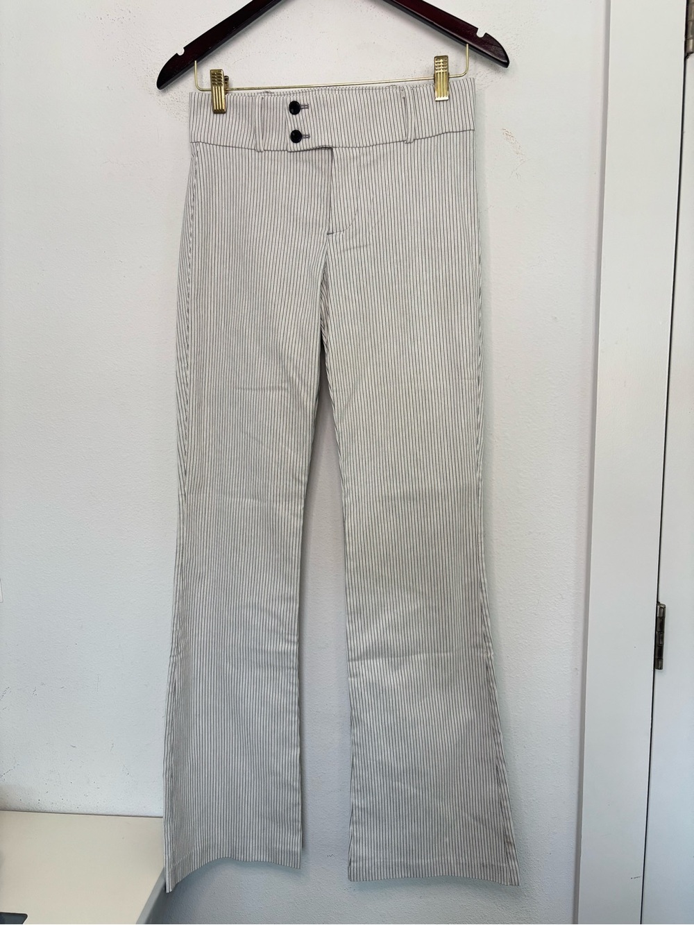 BERSHKA Y2K PINSTRIPE FLARE LOW RISE WOMENS SLACKS SZ 6